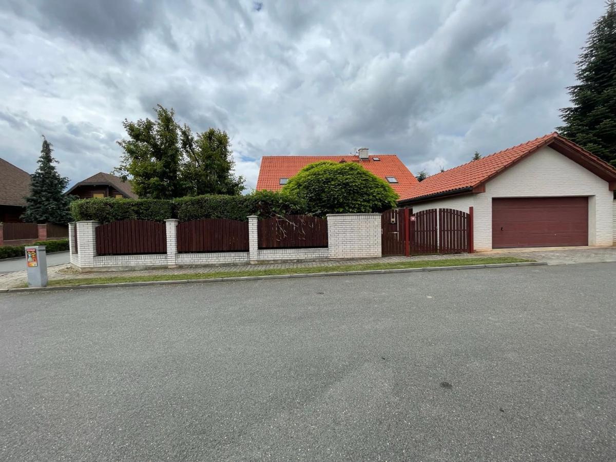 Vila Berlin Praga Exterior foto